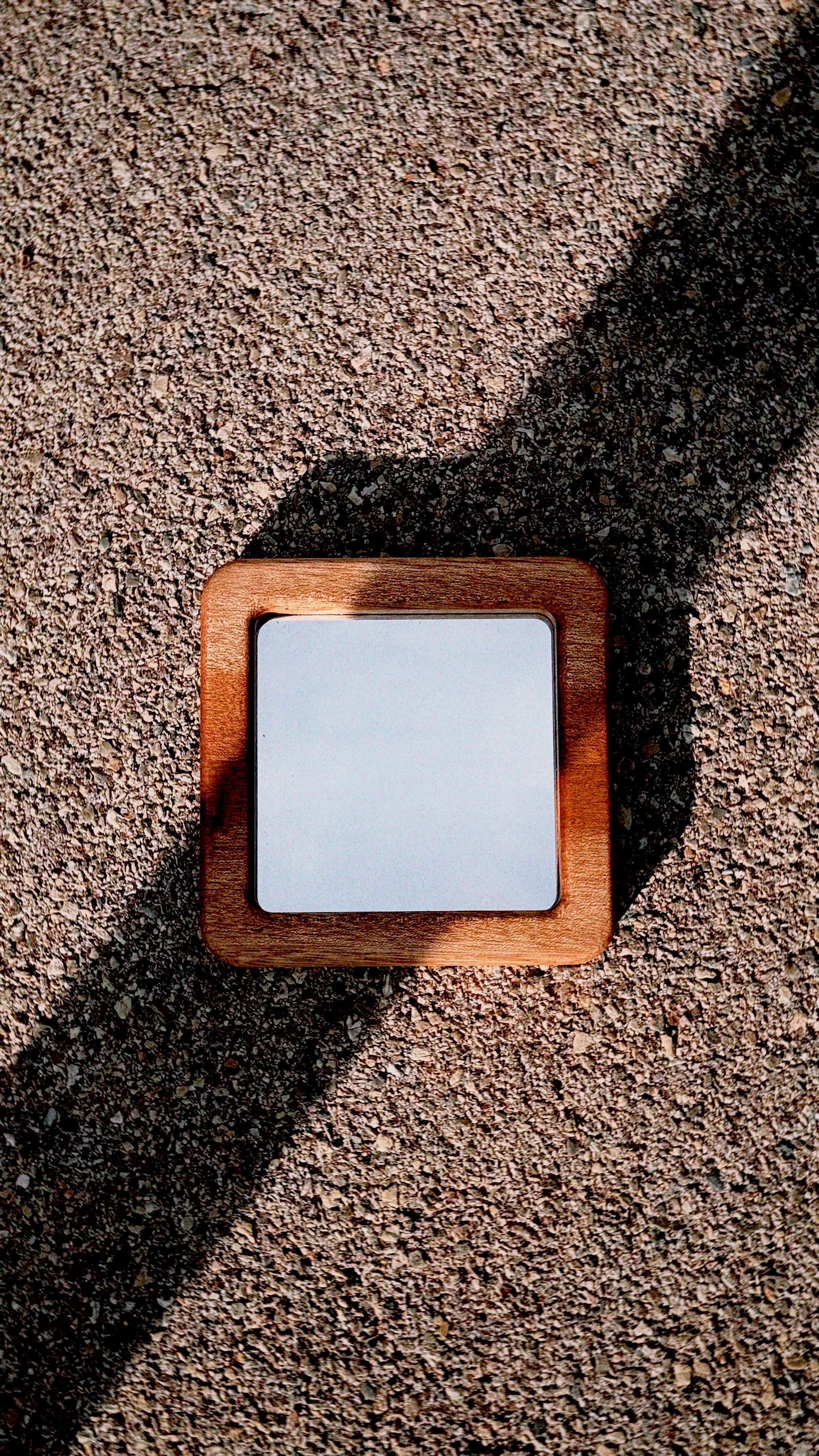 Miroir FL-M.02 en sipo rose